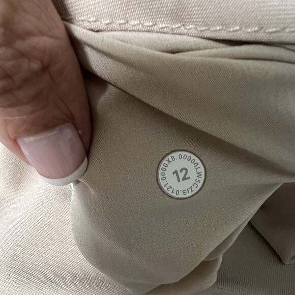 Lululemon Pants Womens size 12 City Sleek 5 Pocket Straight Leg Beige Khaki - Picture 7 of 11
